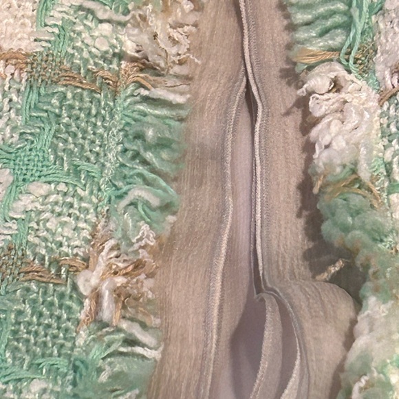 Vintage Chanel FR 40 Jacket w Skirt Set - Picture 15 of 16